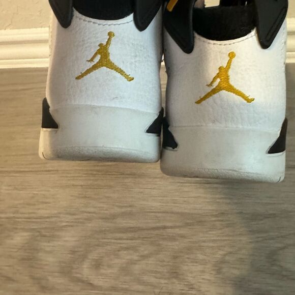 Air Jordan 6 Yellow Ochre Size US 2Y - Picture 4 of 9
